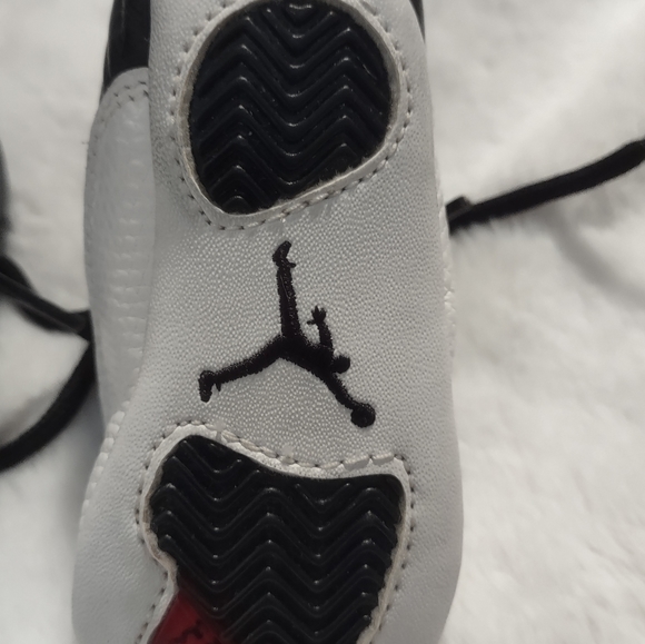 Nike First Jordan XII infant shoes, size 2c - Picture 6 of 9